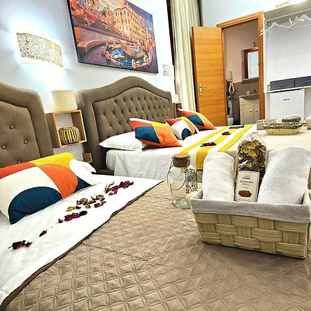 A Casa Simpatia Apartment Рим Екстериор снимка
